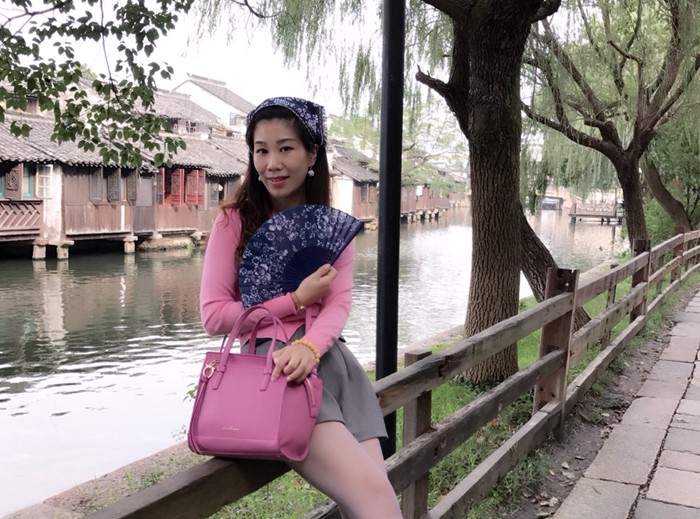 白玲玲_副本700.jpg
